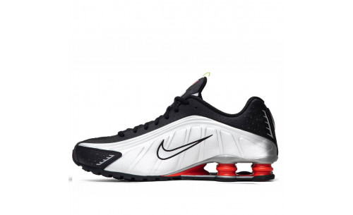 NIKE Baskets Nike SHOX R4