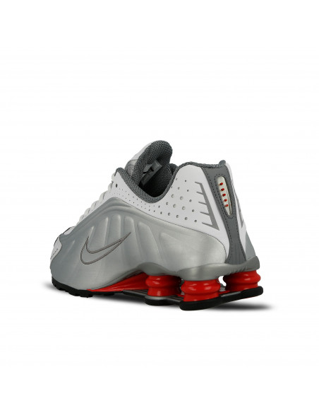 NIKE Baskets Nike SHOX R4