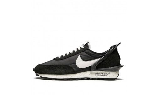 NIKE Basket Nike DAYBREAK UNDERCOVER