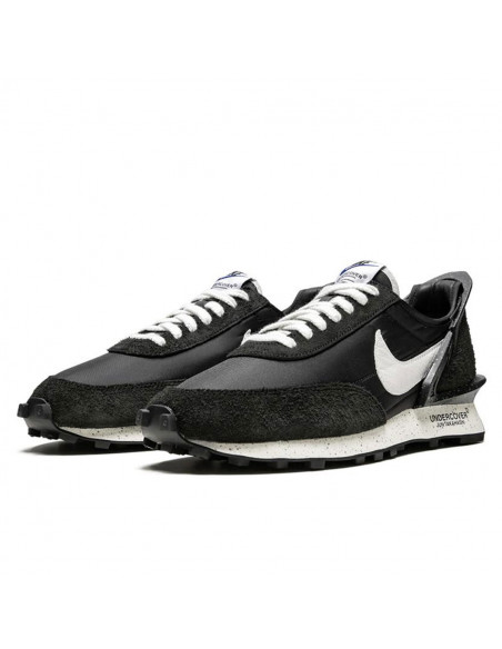 NIKE Basket Nike DAYBREAK UNDERCOVER