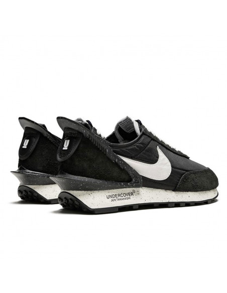 NIKE Basket Nike DAYBREAK UNDERCOVER