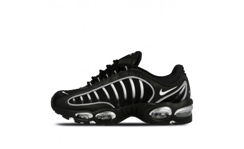 NIKE Basket Nike AIR MAX TAILWIND IV