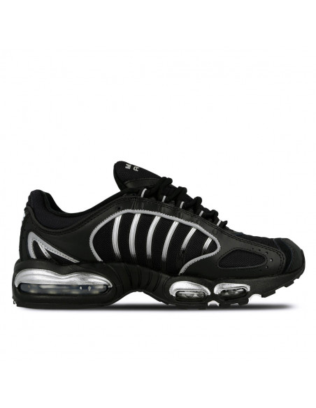 NIKE Basket Nike AIR MAX TAILWIND IV