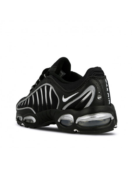 NIKE Basket Nike AIR MAX TAILWIND IV