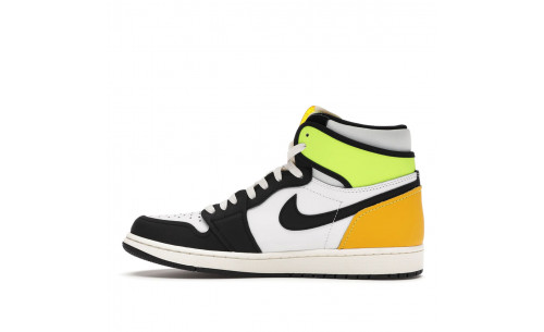 NIKE Basket Nike AIR JORDAN 1 RETRO HIGH OG