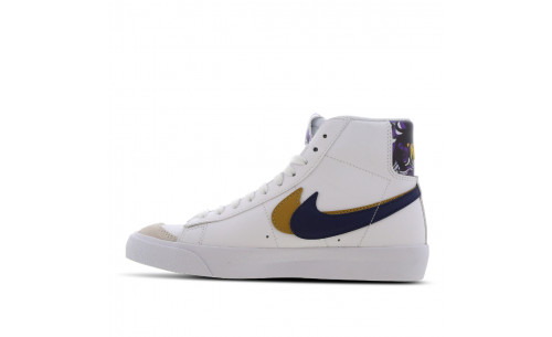 NIKE Basket Nike BLAZER MID '77 SE Junior