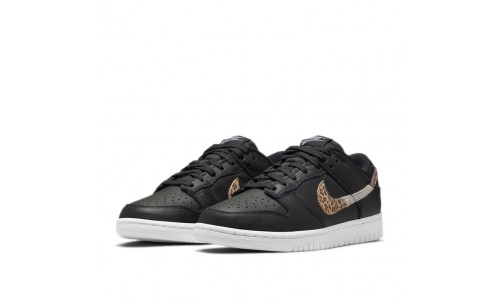 NIKE Basket Nike DUNK LO SE LEOPARD