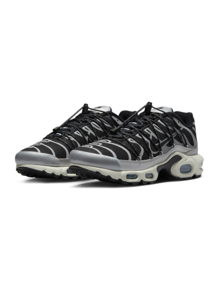 NIKE Basket Nike AIR MAX PLUS